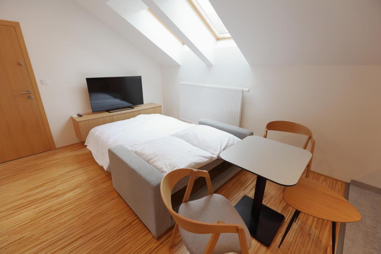 Apartmany U Kvetne Zahrady Kroměříž Esterno foto
